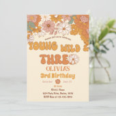 Groovy bloemenretro 3e verjaardag uitnodiging (Staand voorkant)