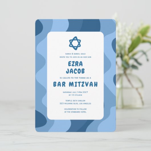 Groovy Blue Waves Star of David Custom Bar Mitzvah Kaart (Staand voorkant)