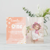 Groovy Boho Daisy 1e Verjaardag uitnodiging (Staand voorkant)