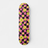 Groovy Daisy Floral Checkerboard, Y2K 90s Persoonlijk Skateboard (Voorkant)