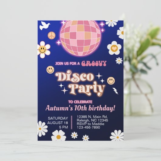 Groovy disco party meisje verjaardag uitnodigen re kaart (Staand voorkant)