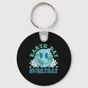 Groovy Earth Day 2025 Elke dag glimlach gezicht Sa Sleutelhanger