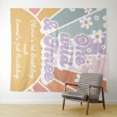 Groovy Eén Wild Drie Retro Zonneschijn Regenboog M Wandkleed (In Situ (horizontaal))