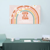 Groovy Five is een Vibe Rainbow Daisy Birthday Spandoek (Beurs)