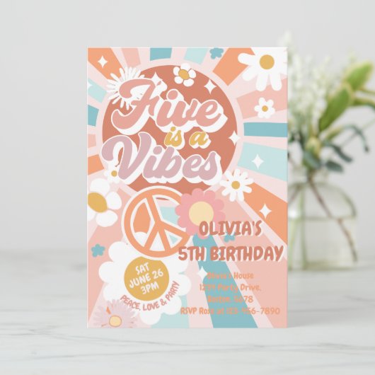 Groovy Five is een Vibe Retro Sunshine 5e verjaard Kaart (Staand voorkant)