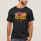 Groovy Floral in ruste Est 2023 Pensioenuitkering  T-shirt (Voorkant)