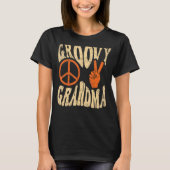 Groovy Grandma 70s Aesthetic Nostalgia 1970's Retr T-shirt (Voorkant)