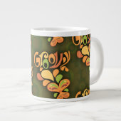 Groovy Green Sixties Butterflies Retro Patroon Grote Koffiekop (Voorkant rechts)