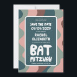 Groovy Green Waves Custom Bat Bar Bnai Mitzvah Save The Date<br><div class="desc">Perfecte kaart om een bar of bat mitswa of andere Joodse viering aan te kondigen en gasten te vragen om de datum te bewaren! Handgemaakte kunst voor u met handlettering aan de voor- en achterkant! (check shop of DM voor BAR/BAT mogelijkheden) VOLLEDIG ! Klik hierboven op "Personaliseren" om de tekst...</div>