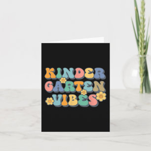 Groovy Hallo Kindergarten Vibes Retro Teacher Back Kaart