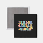 Groovy Hallo Kindergarten Vibes Retro Teacher Back Magneet (Voorkant / Achterkant)