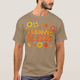 Groovy Halloween  Retro Floral Flowers Hipp T-shirt