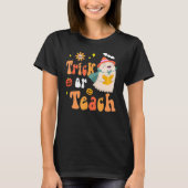 Groovy Halloween Trick of Teach Retro Floral Ghost T-shirt (Voorkant)