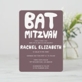 Groovy Handlettering Custom Bat Mitzvah Paarse Kaart (Staand voorkant)