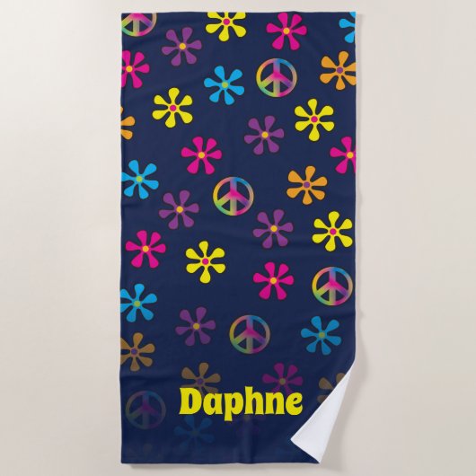 Groovy Hippie Peace and Flower Shower Custom Name Strandlaken (Voorkant)
