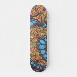 Groovy, hippy, boho-stijl, kleurrijk persoonlijk skateboard