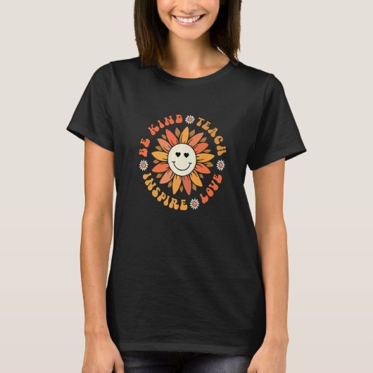 Groovy Hippy Teacher Be Kind Teach Love Inspire El T-shirt (Voorkant)
