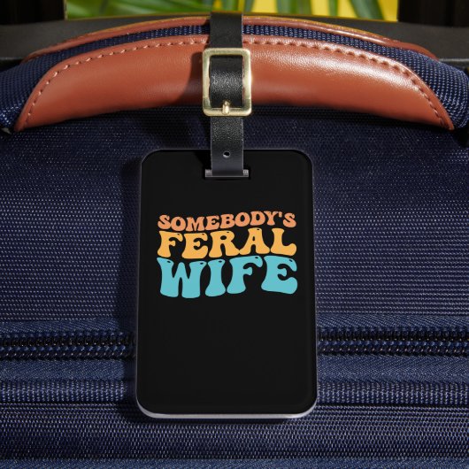 Groovy Iemands Wilde Vrouw Retro Bagagelabel (Voorkant Insitu 2)