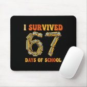 Groovy Ik heb 67 dagen school overleefd Grappig 67 Muismat (Met muis)