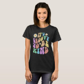 Groovy IT'S GROOVY TO BE KIND Retro Stop Bullying  T-shirt (Voorkant volledig)