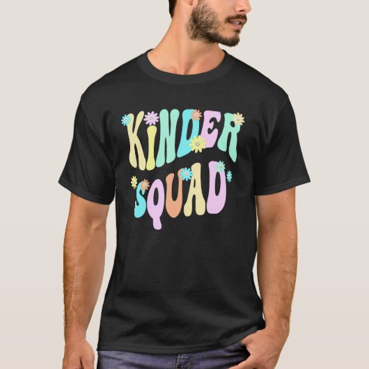 Groovy Kindergarten Squad School Teacher Kinder Re T-shirt (Voorkant)
