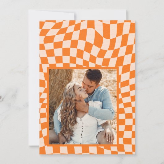 Groovy kleurrijke geruite unieke retro bruiloft bedankkaart (Achterkant)