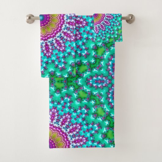 Groovy Kleurrijke Jewel Tone Boho Fractal Mandala Bad Handdoek (Insitu)