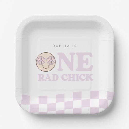 Groovy meisje geruit gelukkig gezicht | 1e verjaar papieren bordje (Voorkant)