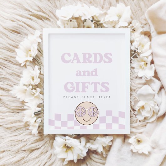 Groovy meisje geruit gelukkig gezicht | Kaarten +  Poster