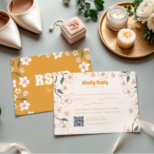 Groovy Mosterd Floral Wedding RSVP Kaartje