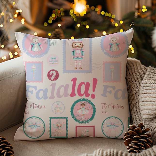 Groovy Notenkraker Retro Pastel Kerstmis Kussen (Creator heeft geüpload)
