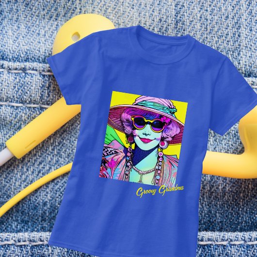 Groovy Oma Retro Flower Power Hippie T-shirt