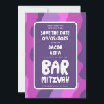 Groovy Paarse Waves Custom Bat Bar Bnai Mitzvah Save The Date<br><div class="desc">Perfecte kaart om een bar of bat mitswa of andere Joodse viering aan te kondigen en gasten te vragen om de datum te bewaren! Handgemaakte kunst voor u met handlettering aan de voor- en achterkant! (check shop of DM voor BAR/BAT mogelijkheden) VOLLEDIG ! Klik hierboven op "Personaliseren" om de tekst...</div>