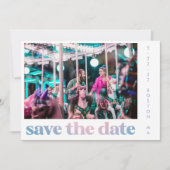 Groovy Pastel Paarse Gradiënt Retro Fotobruiloft Save The Date (Voorkant)