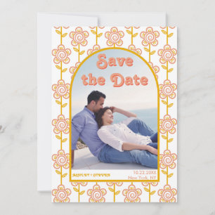 Groovy perzik, gele bloemen 70s geïnspireerde foto save the date
