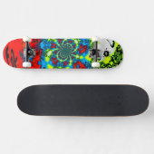 Groovy Red Blue Yellow Abstract Spiral Art Persoonlijk Skateboard (Horizontaal)