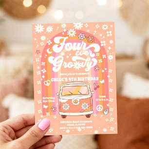 Groovy Retro 4e verjaardagsuitnodiging Kaart