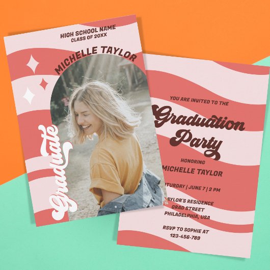 Groovy Retro 70s Afstuderen Roze Rood  Boog Kaart