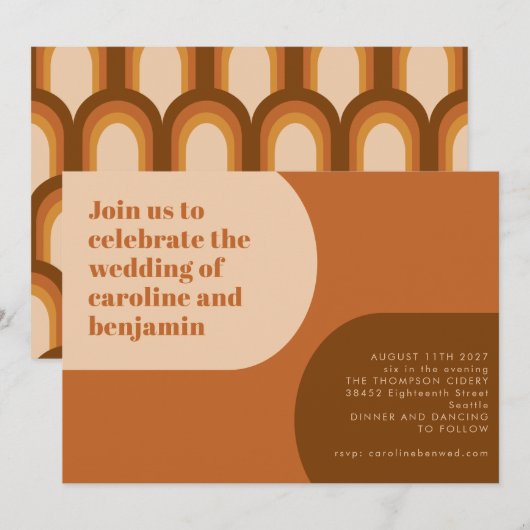Groovy Retro 70s Arch Shape Tan Terracotta Wedding Kaart (Voorkant / Achterkant)