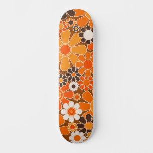 Groovy Retro 70s Bloemenpatroon Sinaasappel en Bru Persoonlijk Skateboard