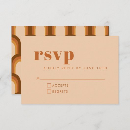 Groovy Retro 70s Design in Brown and Sand Wedding RSVP Kaartje (Voorkant / Achterkant)