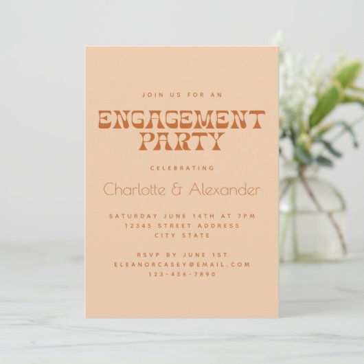 Groovy Retro 70s Design in Brown Engagement Party Kaart (Staand voorkant)