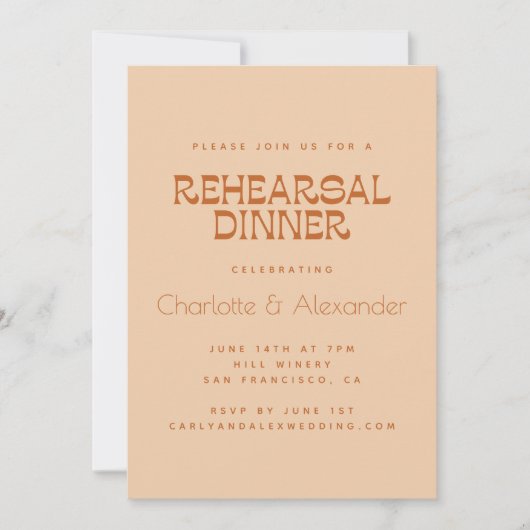 Groovy Retro 70s Design in Brown Rehearsal Dinner Kaart (Voorkant)