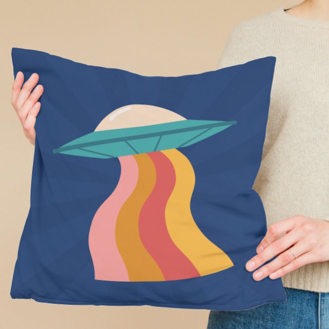 Groovy Retro Alien Ruimteschip Rainbow Kussen (Groovy Retro Alien Spaceship Rainbow Throw Pillow UFO college dorm room decor decoration toss pillow)