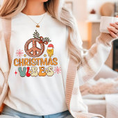 Groovy Retro Christmas Vibes Vredesbord Tri-Blend Shirt