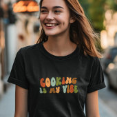 Groovy Retro Cooking is mijn vibe, chef foodie kok T-shirt