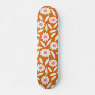Groovy Retro Daisies Flowers Patroon op sinaasappe Persoonlijk Skateboard
