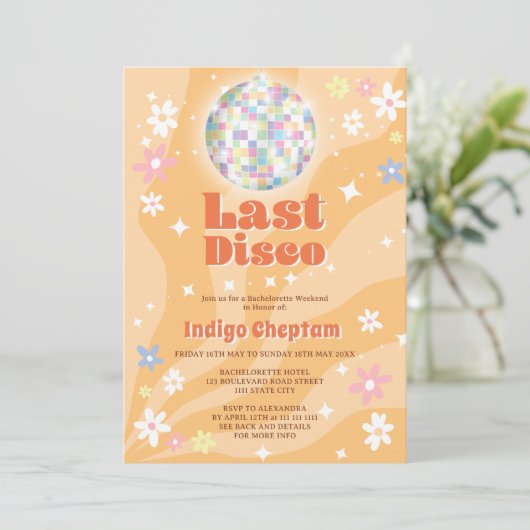 Groovy retro disco floral bachelorette weekend kaart (Staand voorkant)