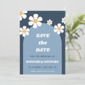 Groovy Retro Dusty Blue Boho Arch & Daisy Pattern Save The Date (Staand voorkant)