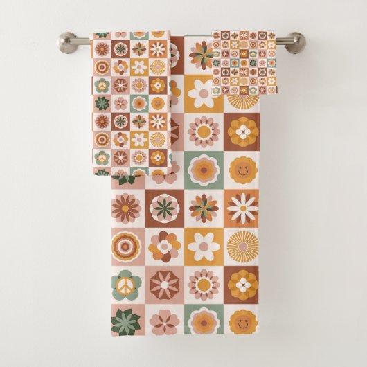 Groovy Retro Floral Check Bad Handdoek (Insitu)
